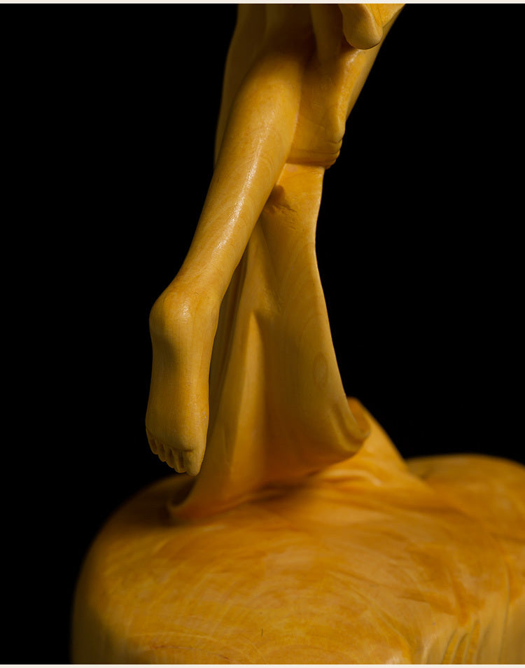 Handicrafts Beauty Figures Wood Carving Ornaments